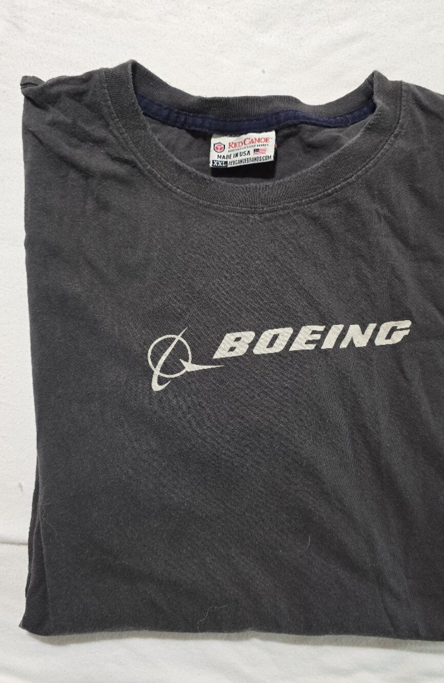 Boeing 747 "The 1st" Seattle WA Red Canoe T-Shirt – Men's 2XL